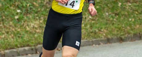 Jens Mergenthaler auf den 10 km Straße bei den BW Meisterschaften im März 2025.