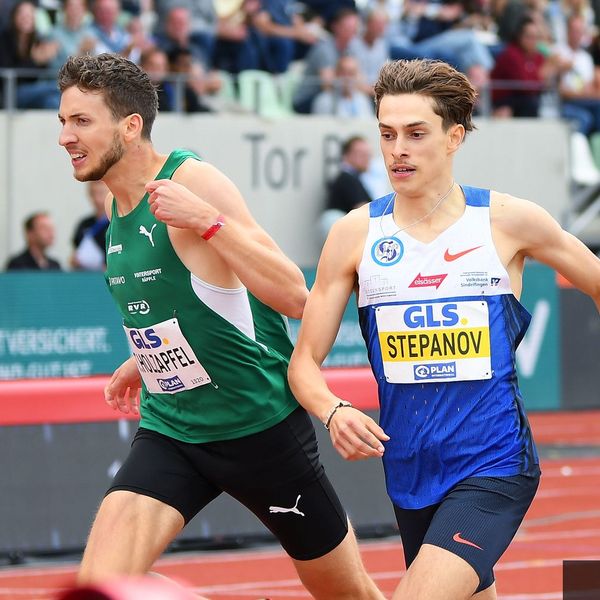 Tim Holzapfel (LV Pliezhausen 2012; links) und Alexander Stepanov (VfL Sindelfingen; rechts) 