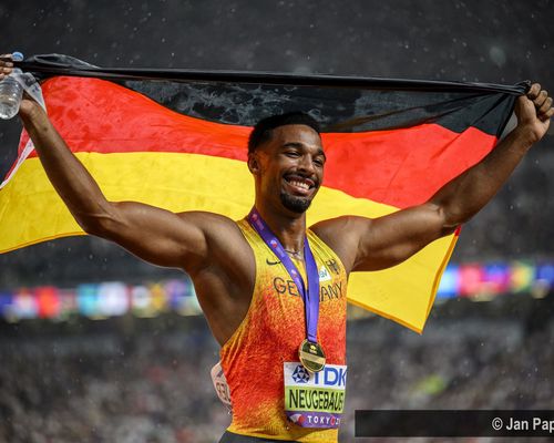 Leo Neugebauer (VfB Stuttgart) nach seinem Triumph bei der WM in Tokio.